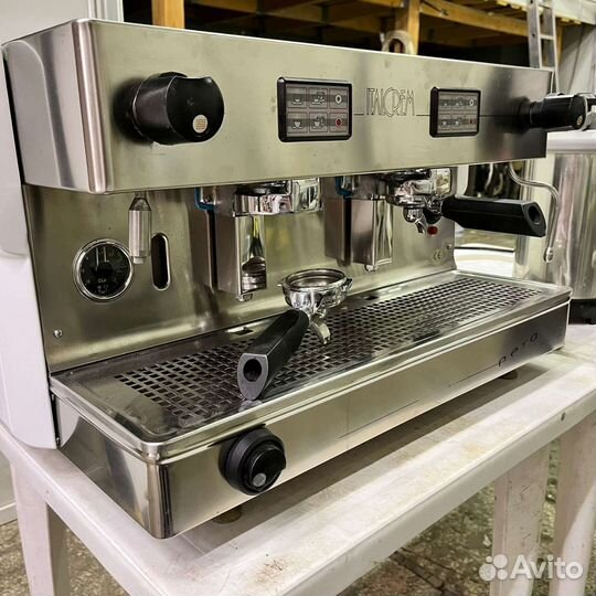 Кофемашина рожковая