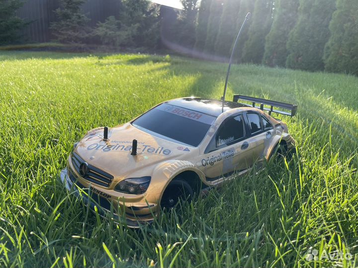 Радиоуправляемая модель с двс Mercedes Benz