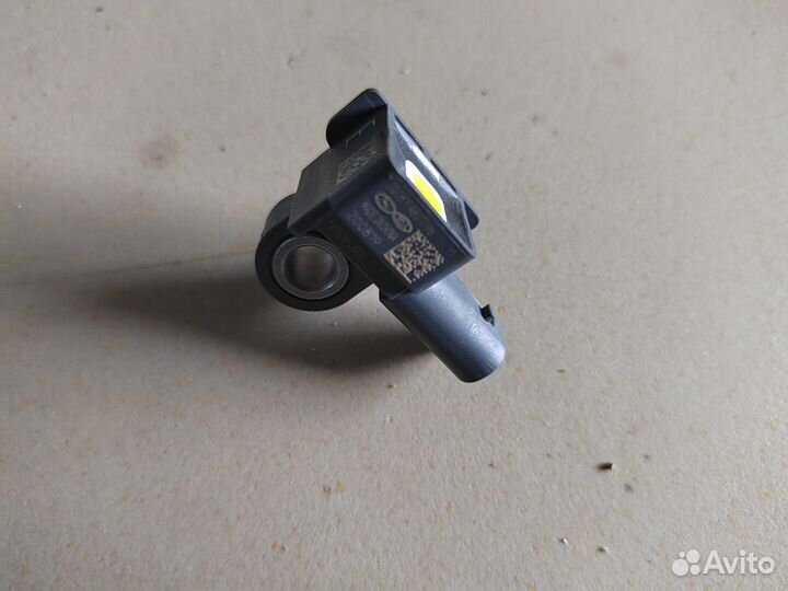 Датчик удара SRS передний Hyundai Kia 95920-L1000