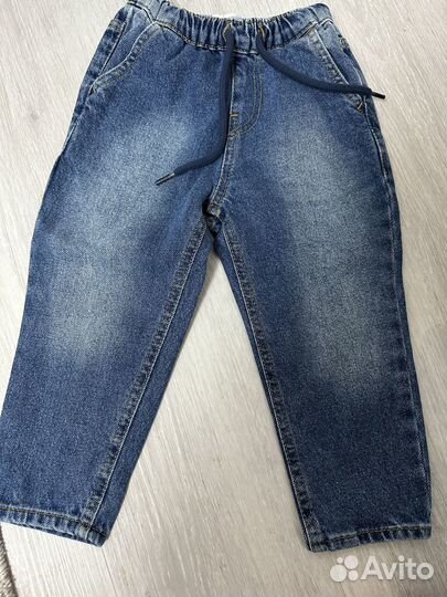 Продам новые джинсы