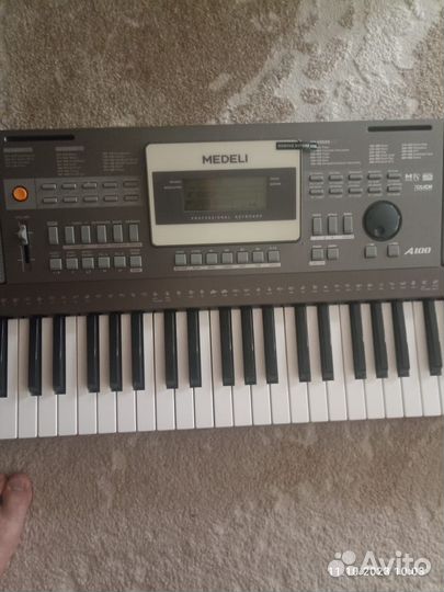 Синтезатор