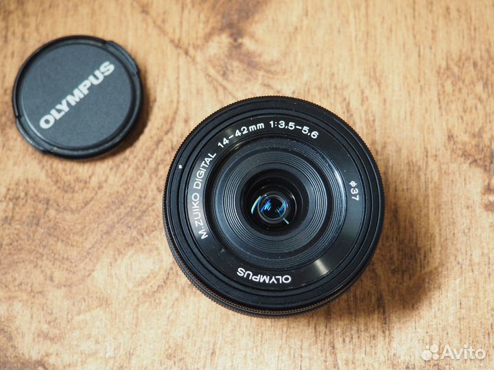 Olympus M. Zuiko 14-42mm F3.5-5.6 EZ