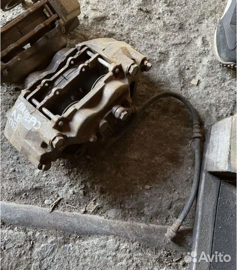 Четырёхпоршневые суппорта паджеро 4