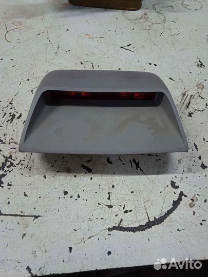 Дополнительный стоп сигнал Ford Taurus 1 Форд