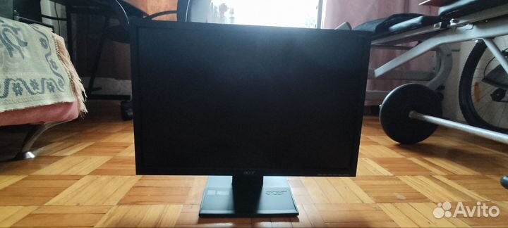 Монитор Acer 22 дюйма