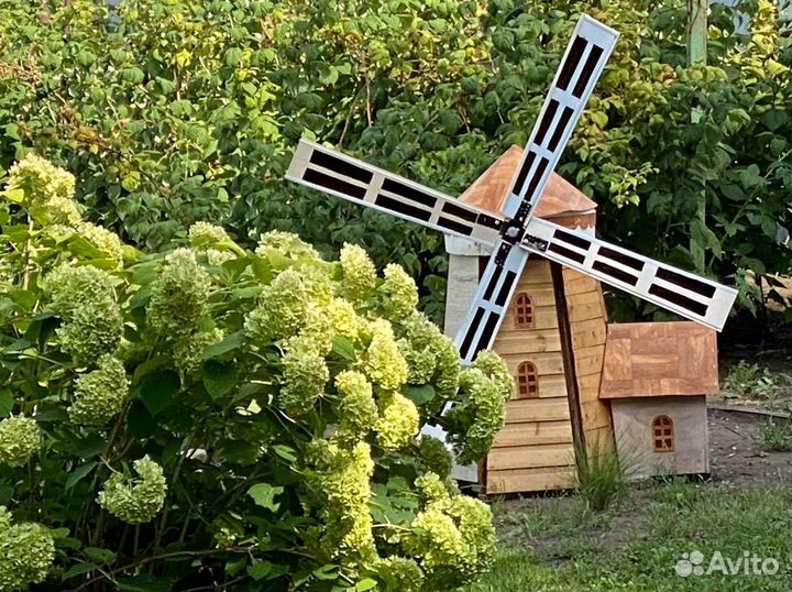 Декоративная мельница для сада