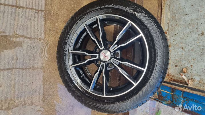 Диск с резиной r16