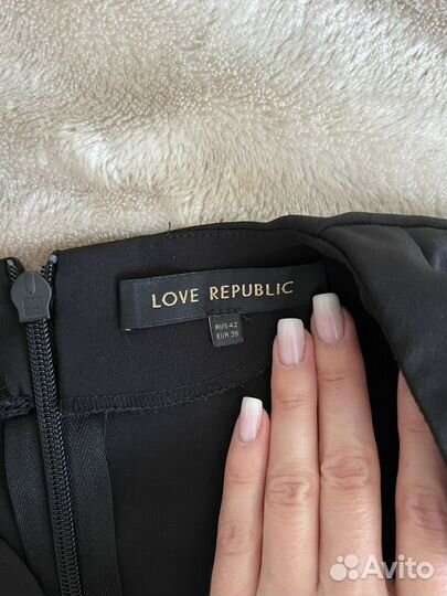 Платье love republic 42 черное футляр