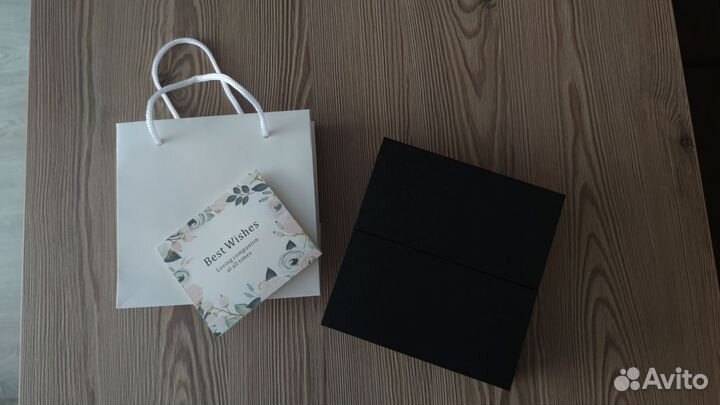 Коробка для подарка