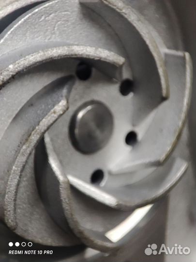 Водяной насос (помпа) Ford, Mazda