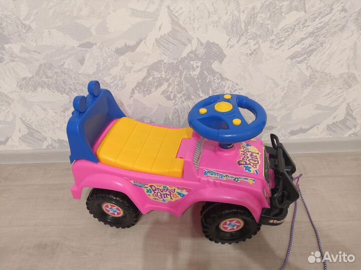 Детская машинка каталка