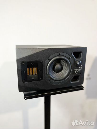 Комплект adam Audio A3X + Sub 8