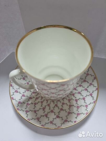 Чашка с блюдцем 