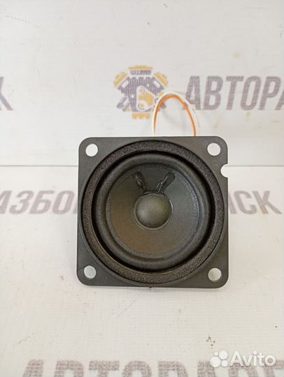 Динамик в торпедо Renault Laguna 2 2001-2008