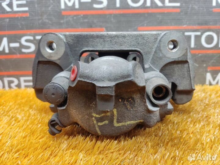 Суппорт передний левый Bmw X3 E83 M54B25 (256S5)