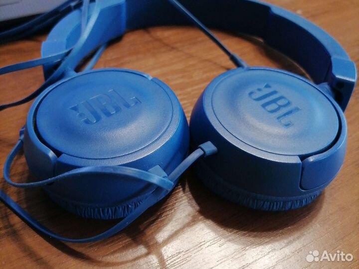 Проводные наушники jbl