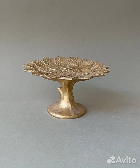 Тортница, конфетница, декор «лист»