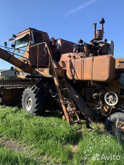 Комбайн Нива-Сельхозтехника СКА-5, 1993