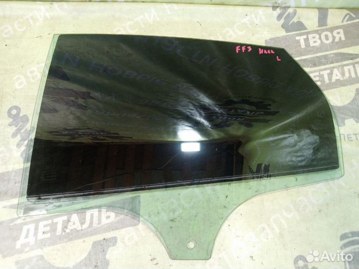 Стекло боковое заднее левое Ford Focus 3 1.6