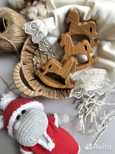 Деревянная лошадка