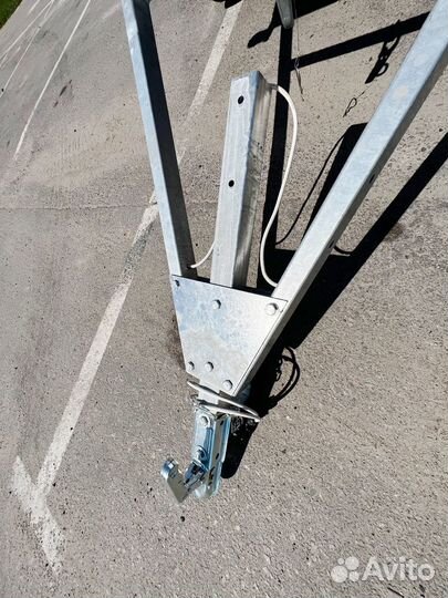 Прицеп на легковой автомобиль