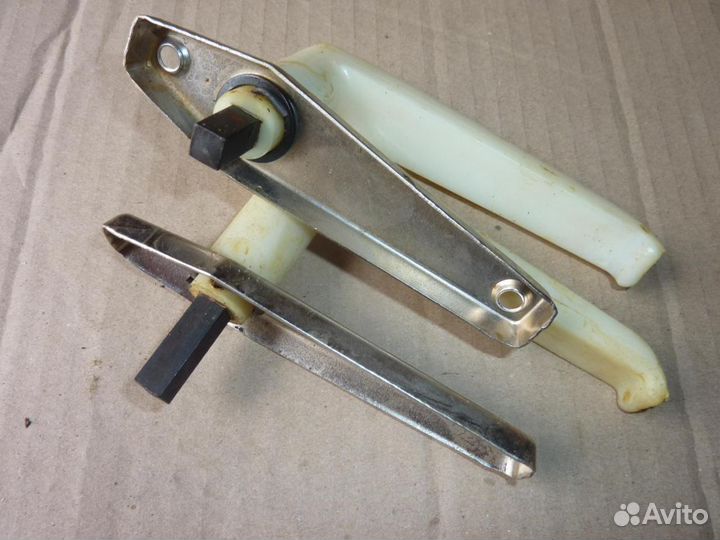 Ручки оконные