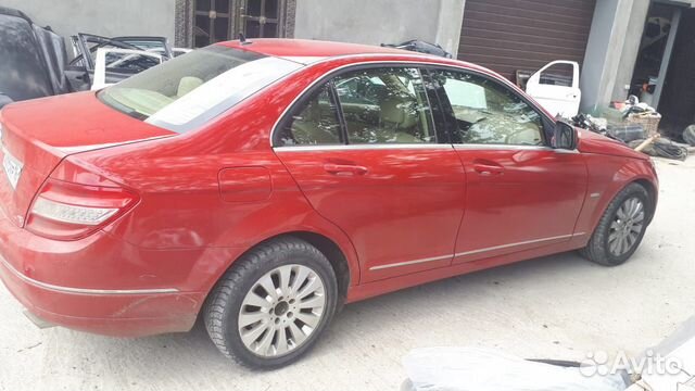 Двери правые мерседес 204 w204