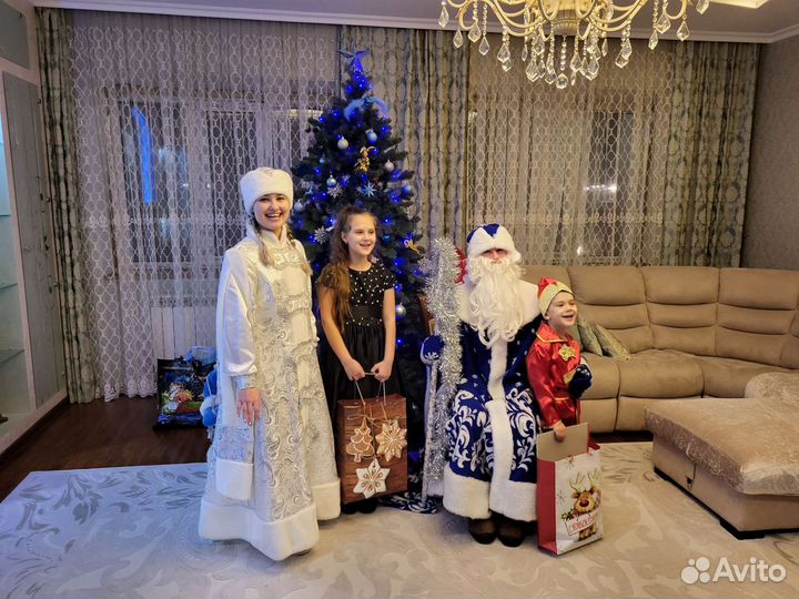 Дед Мороз и Снегурочка