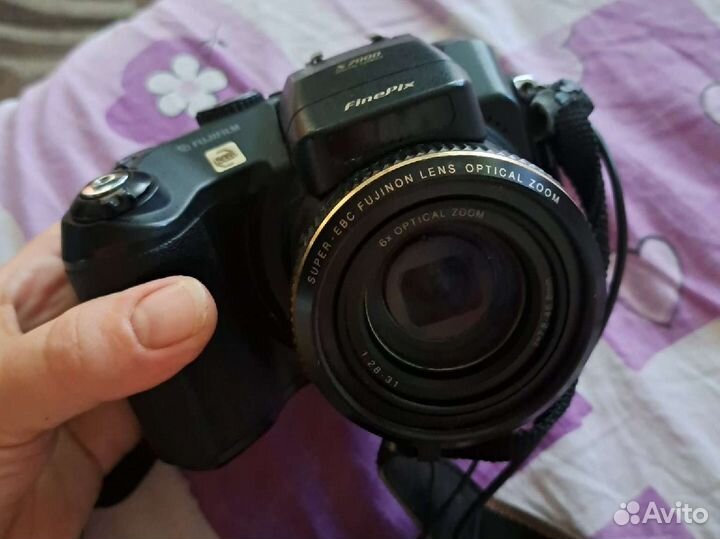 Фотоаппарат FinePix S7000