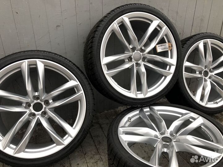 Оригинальные колеса на Audi RS6 C7 4G R21