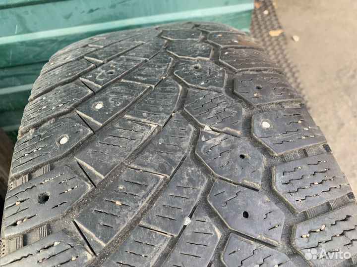 Continental Conti4x4IceContact 235/60 R18 107T