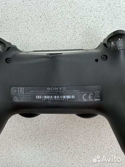 Геймпад Sony DualShock 4 v2 (CUH-ZCT2E)
