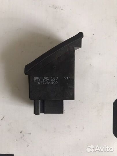 Кнопка аварийной сигнализации Audi A4 B8 2.0T cdnc