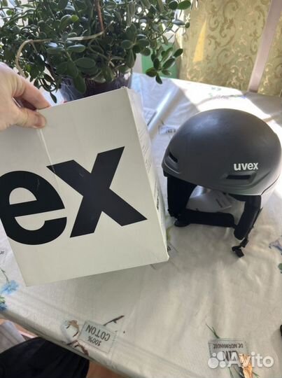 Горнолыжный шлем