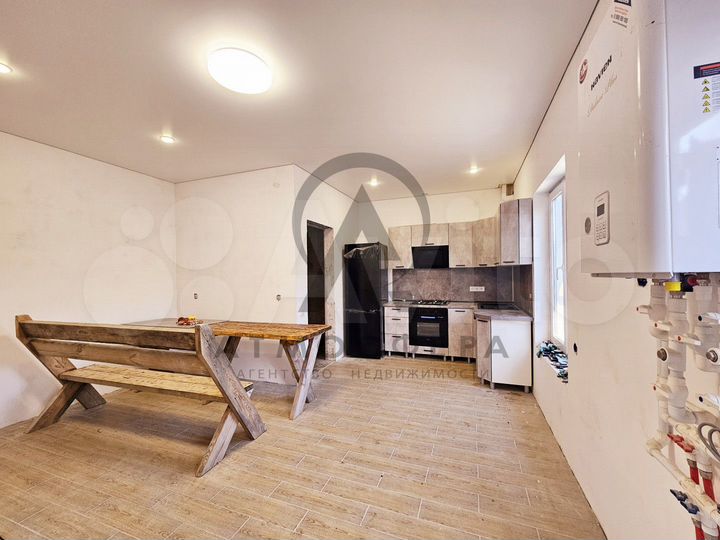 2-к. квартира, 57,9 м², 1/2 эт.