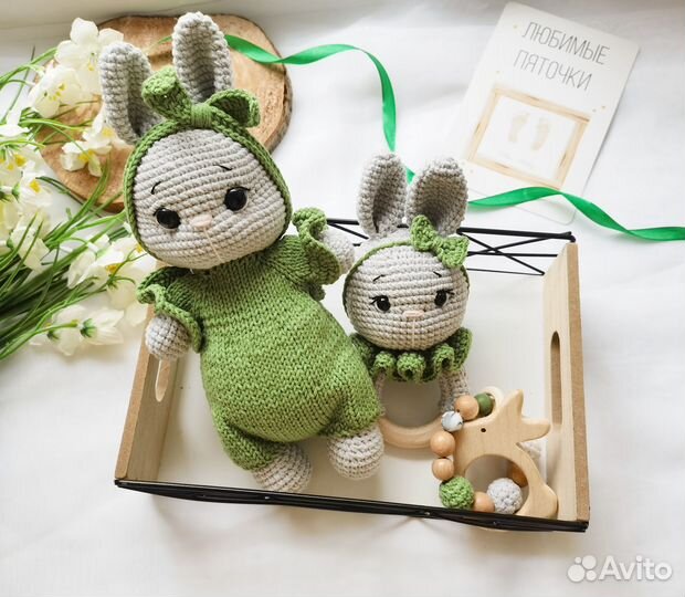 Вязаные игрушки (зайка, погремушка, Грызунок)