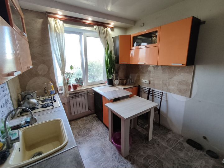 3-к. квартира, 60 м², 5/5 эт.