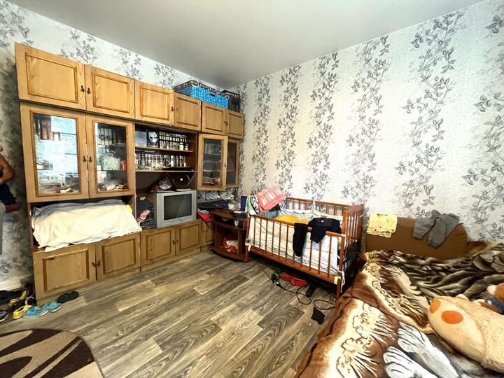 Комната 21,6 м² в 1-к., 1/2 эт.