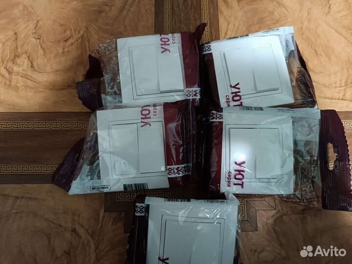 Розетки и выключатели врезные