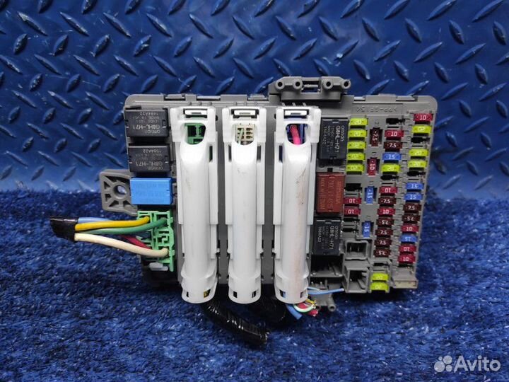 Блок предохранителей Honda Cr-V 4