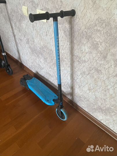 Электро самокат Novatrack escoo.BL8 126201