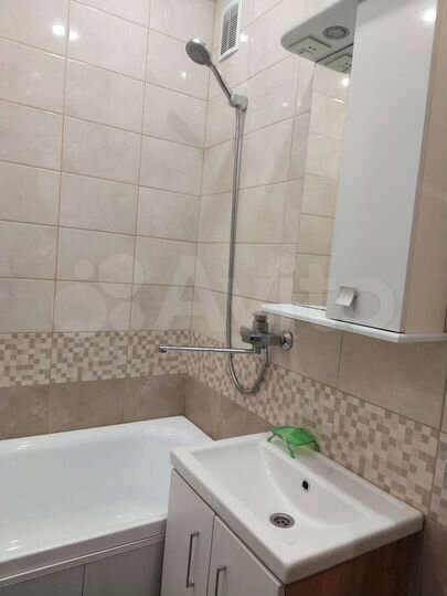 1-к. квартира, 42 м², 8/10 эт.