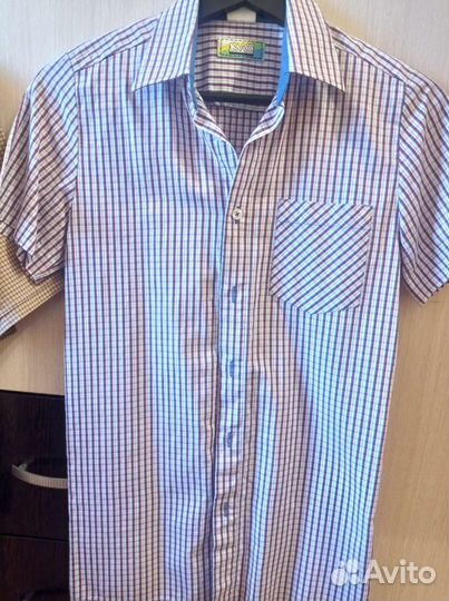 Отдам рубашки на 14 лет и старше