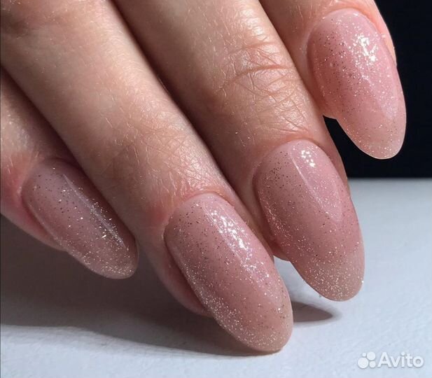 Маникюр и педикюр