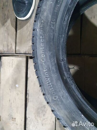 Continental ContiWinterContact TS 830 P 255/40 R18