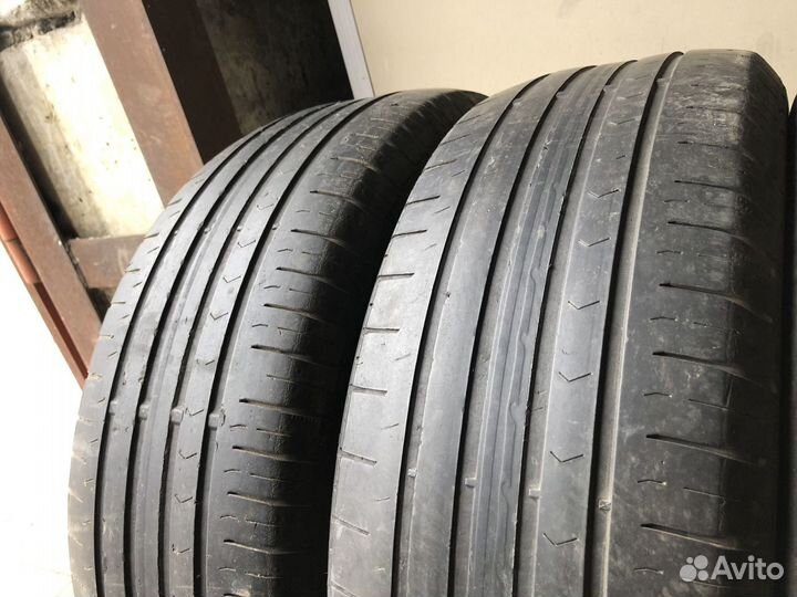 Continental ContiPremiumContact 5 235/65 R17