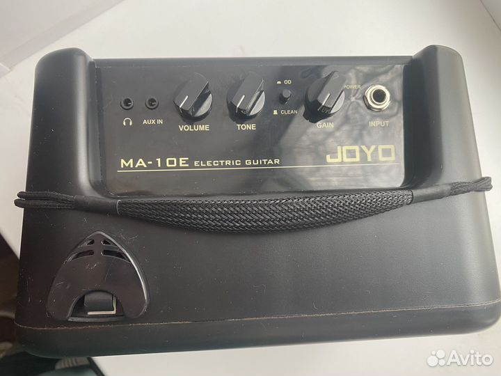 Гитарный комбоусилитель joyo MA-10E