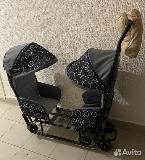 Коляска санки на колесах для погодок двойни
