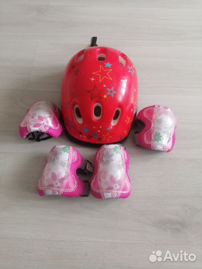 Детский шлем и защита для роликов