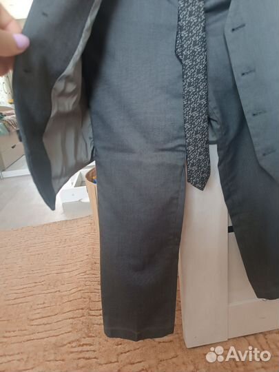 Школьная форма для мальчика, серая